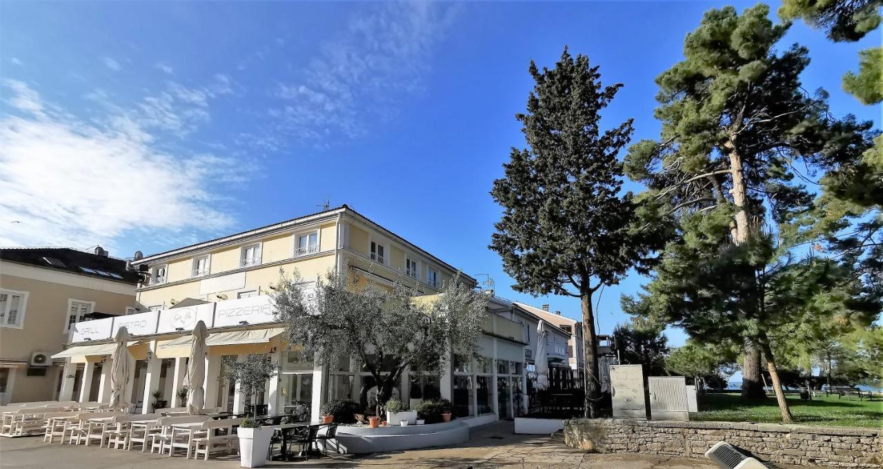Lara Deluxe Superior 5 Star Apartment, Your Piece Of Heaven By The Sea & Park Novigrad  ภายนอก รูปภาพ