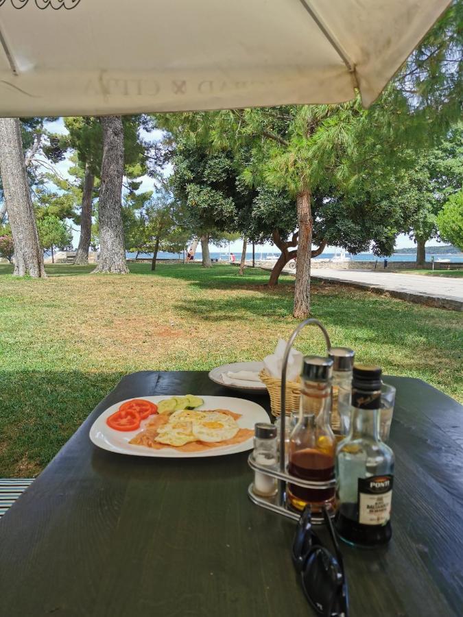 Lara Deluxe Superior 5 Star Apartment, Your Piece Of Heaven By The Sea & Park Novigrad  ภายนอก รูปภาพ
