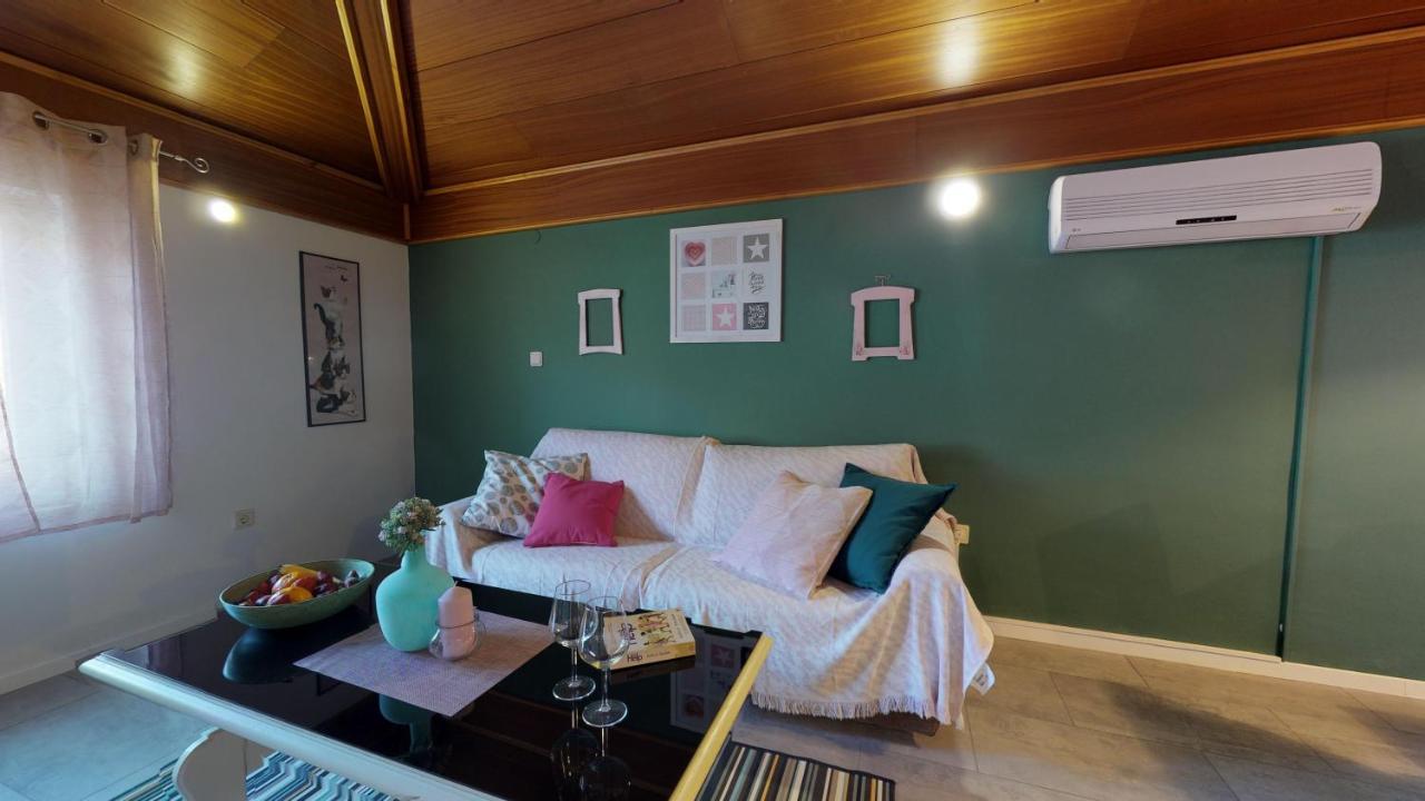 Lara Deluxe Superior 5 Star Apartment, Your Piece Of Heaven By The Sea & Park Novigrad  ภายนอก รูปภาพ